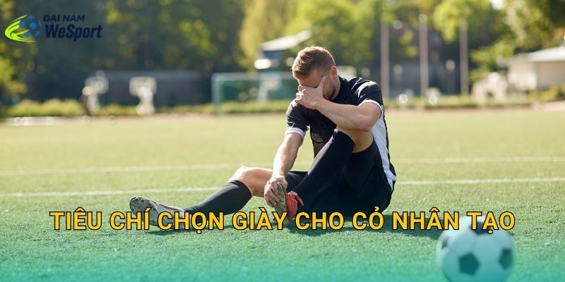 Tiêu chí chọn giày cho cỏ nhân tạo